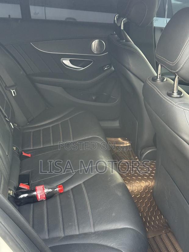 Mercedes-Benz C200 2015 White