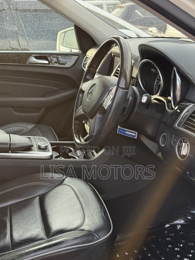 Mercedes-Benz M Class ML 350 BlueTEC 4Matic 2012 White