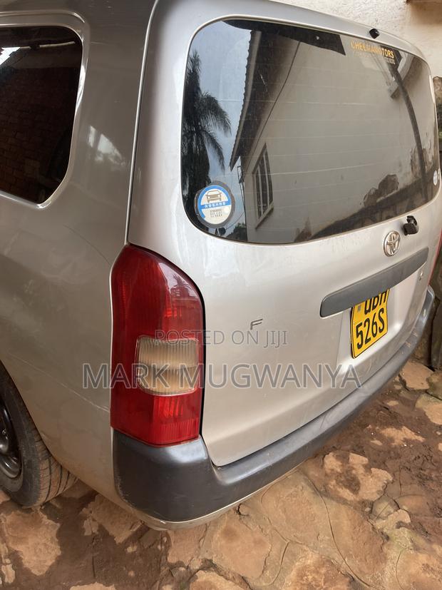 Toyota Probox 1.5 F 2WD 2007 Silver