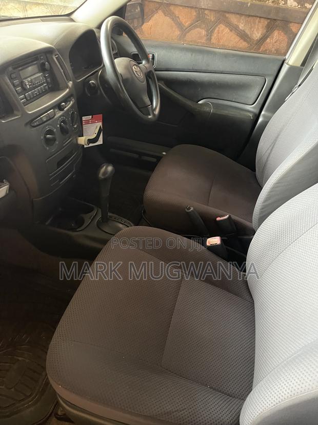 Toyota Probox 1.5 F 2WD 2007 Silver