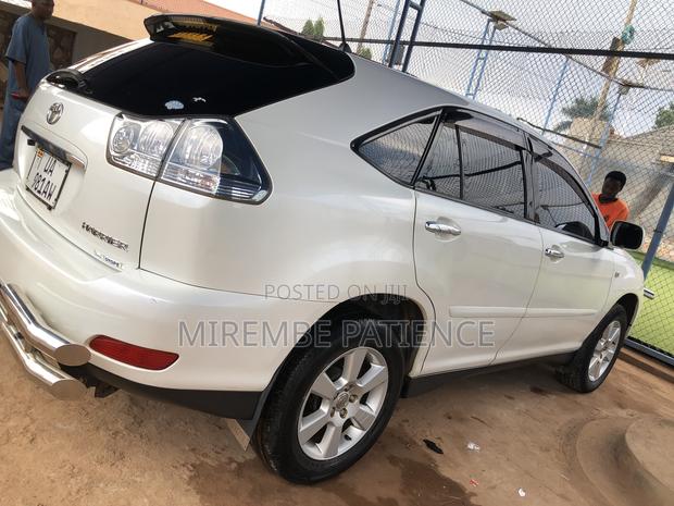 Toyota Harrier 2012 White