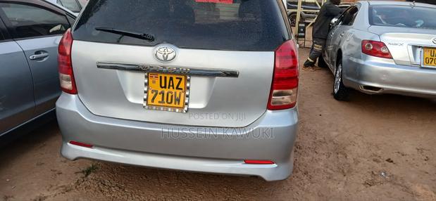 Toyota Wish 2006 Silver