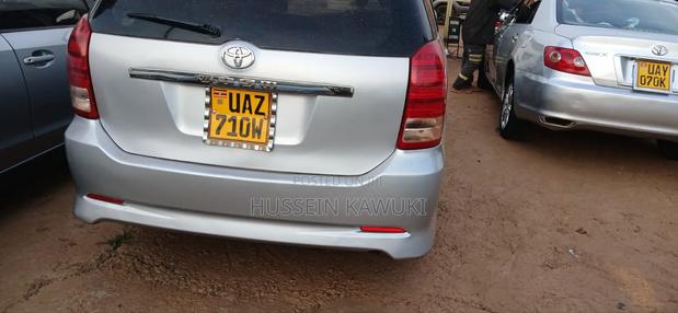 Toyota Wish 2006 Silver