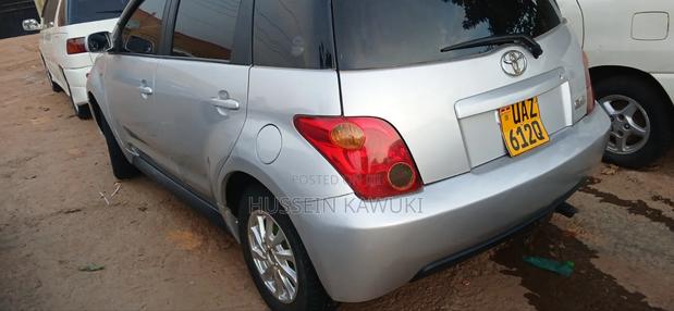 Toyota IST 2005 Silver