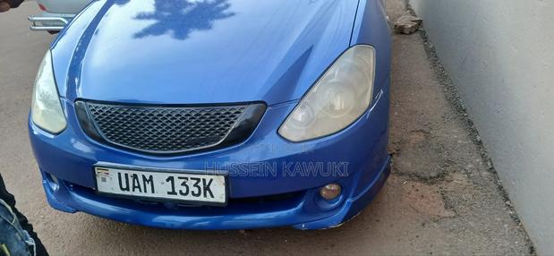 Toyota Caldina 2005 Blue