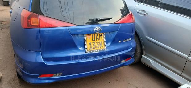 Toyota Caldina 2005 Blue