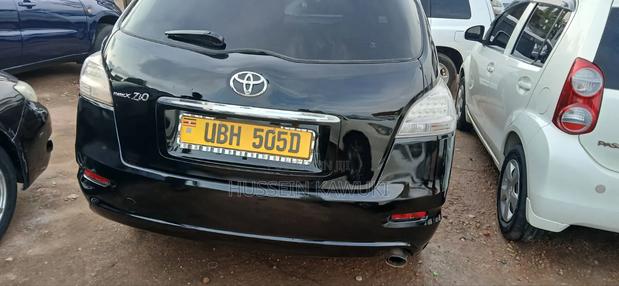 Toyota Ipsum 2009 Black