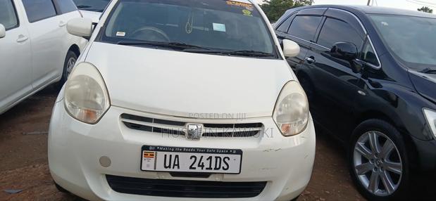 Toyota Passo 2008 Yellow