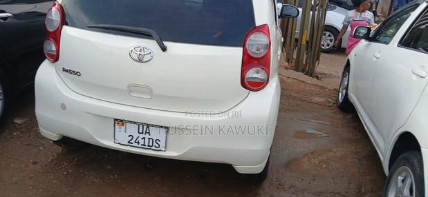 Toyota Passo 2008 Yellow