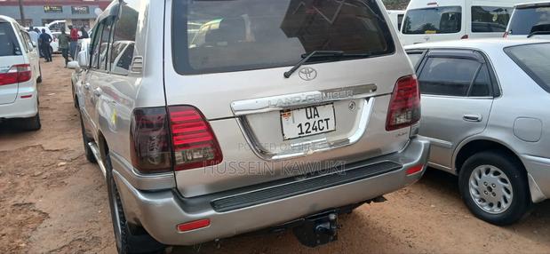 Toyota Land Cruiser Prado 2007 Silver