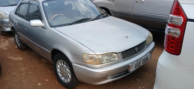 Toyota Corolla II 1999 Silver