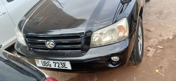 Toyota Kluger 2006 Black