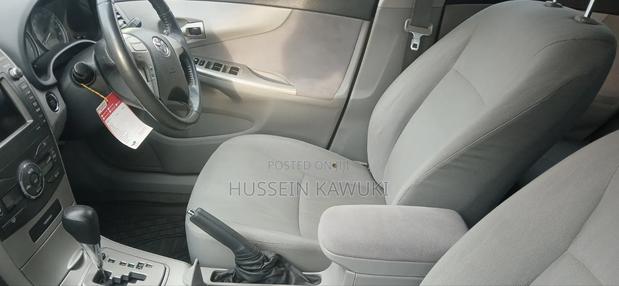 Toyota Belta 2006 Silver