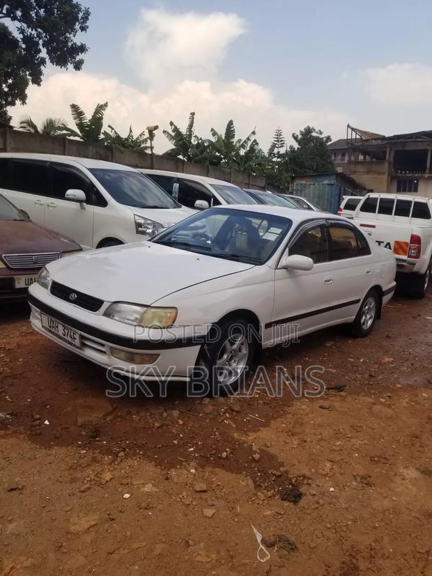 Toyota Corona 1999 White