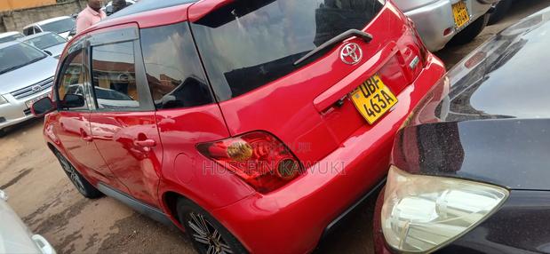 Toyota IST 2005 Red
