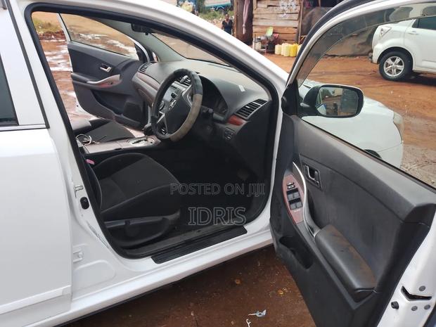Toyota Premio 2011 White