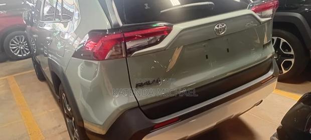 Toyota RAV4 2022