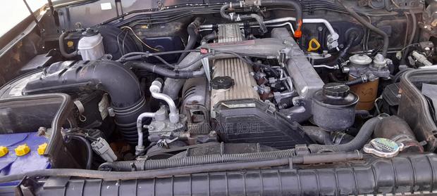 Toyota Land Cruiser 1999 Green