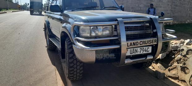 Toyota Land Cruiser 1999 Green