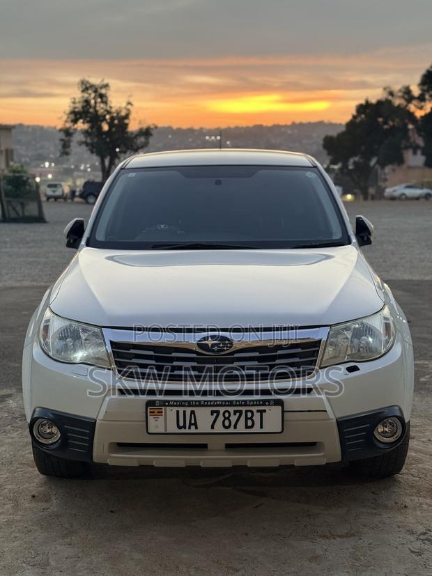 Subaru Forester 2010 White