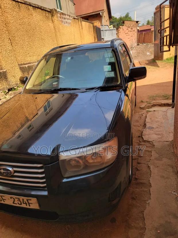Subaru Forester Automatic 2005 Black
