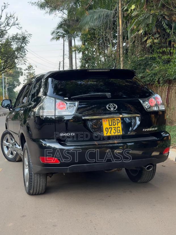 Toyota Harrier 2010 Black