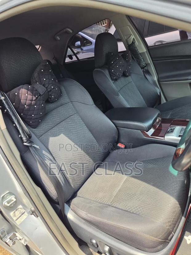 Toyota Mark X 2010 Silver