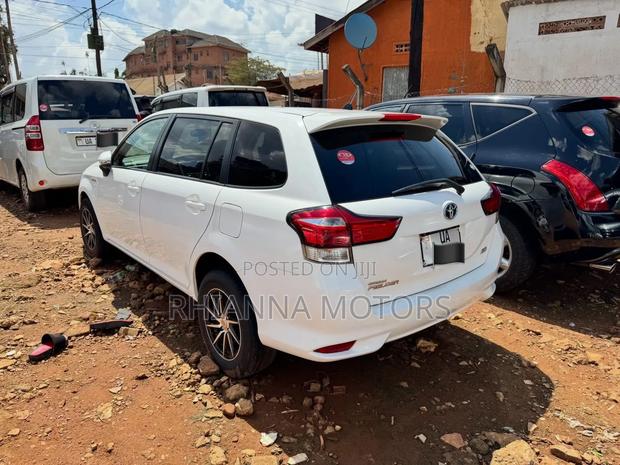 Toyota Corolla Fielder 2015 White