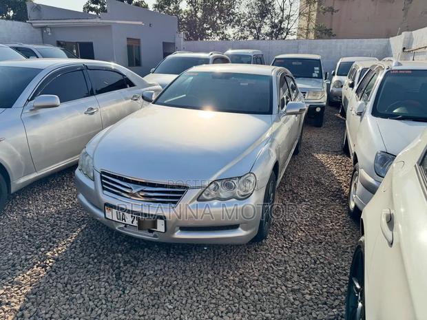 Toyota Mark X 2008 Silver