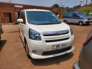 Toyota Noah 2010 White for sale