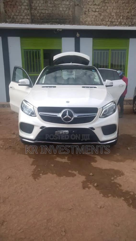 Mercedes-Benz GLE-Class 2017 White