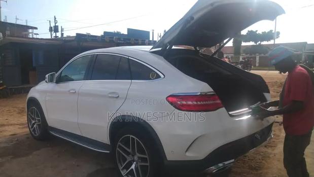 Mercedes-Benz GLE-Class 2017 White