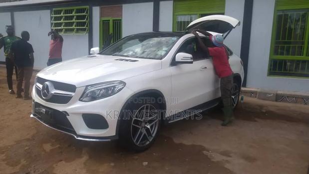 Mercedes-Benz GLE-Class 2017 White