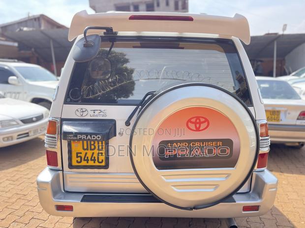 Toyota Land Cruiser Prado 3.0 TD 1998 White