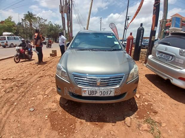 Toyota Premio 1.8 AWD 2010 Gold