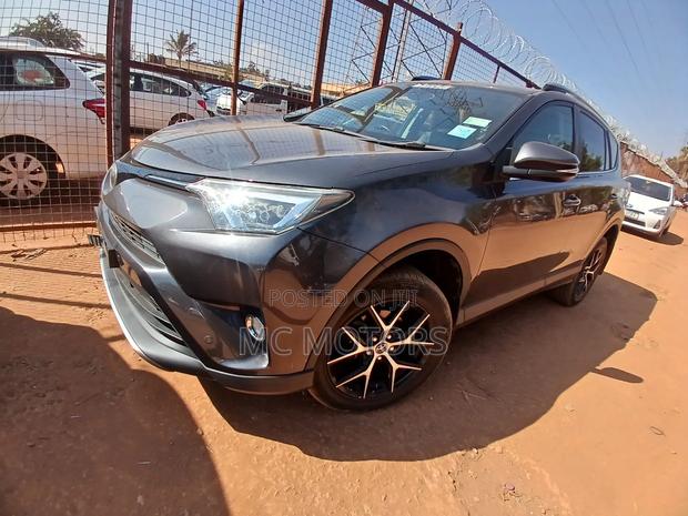 Toyota RAV4 2015 Gray