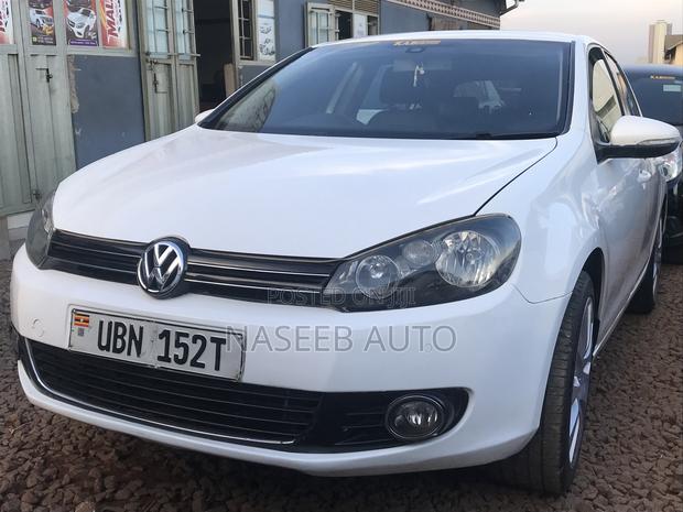 Volkswagen Golf 2009 White