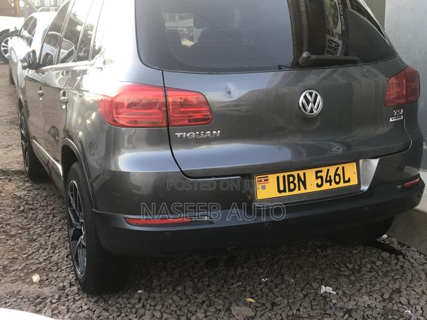 Volkswagen Tiguan 2014 Gray