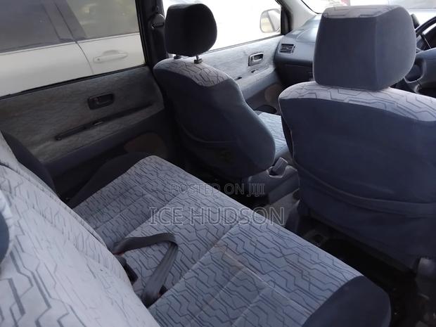 Toyota Ipsum 1999 White