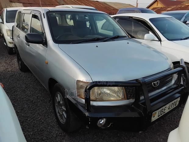 Toyota Probox 2006 Ivory