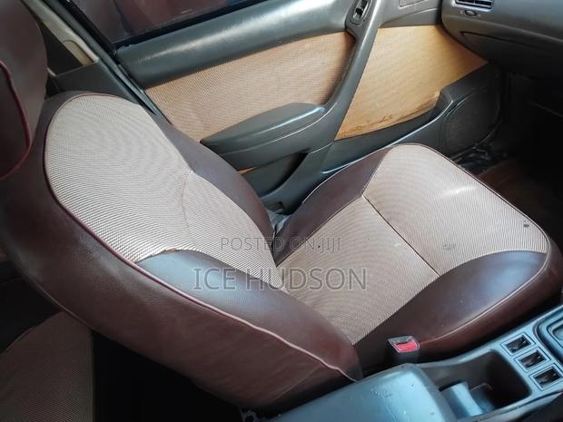 Toyota Corona 1999 White