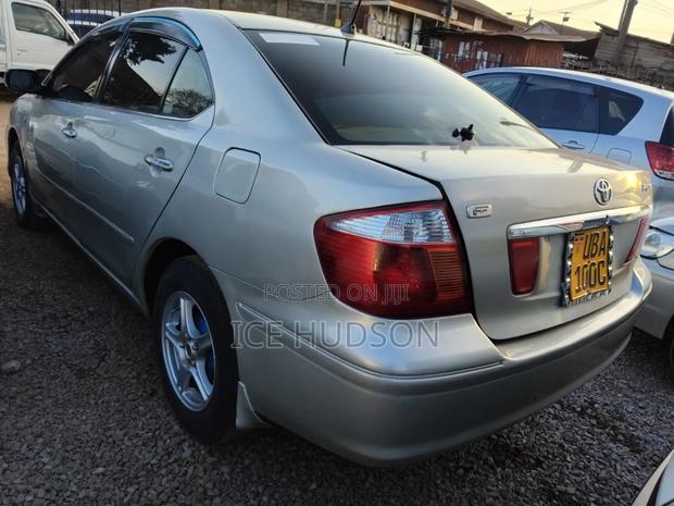 Toyota Premio 2005 Silver