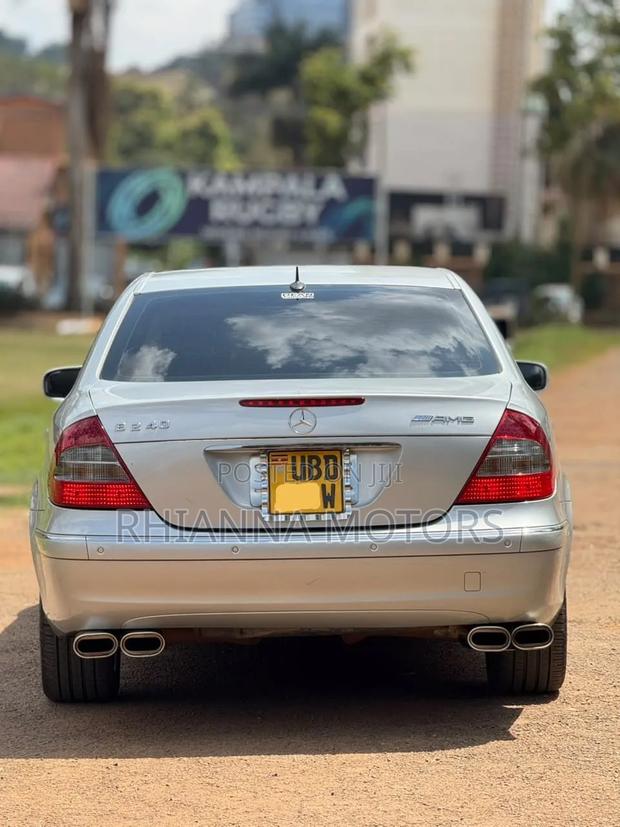 Mercedes-Benz E240 2007 Silver