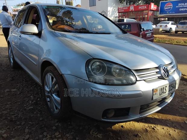 Volkswagen Golf 2006 Silver