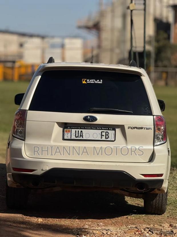 Subaru Forester 2009 White