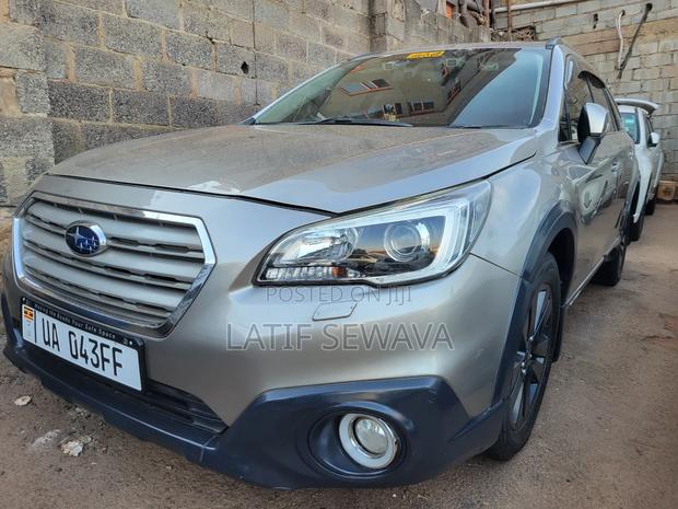 Subaru Outback 2015 Silver