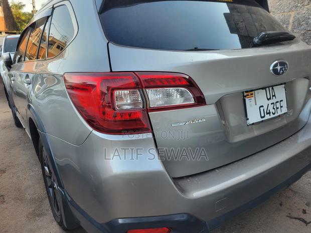 Subaru Outback 2015 Silver