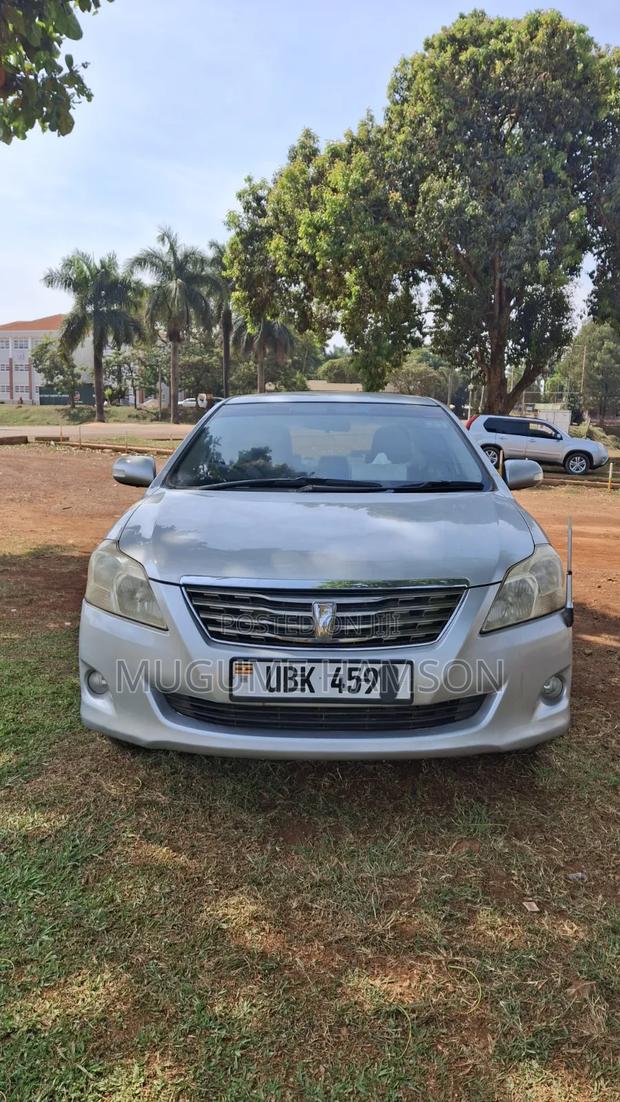 Toyota Premio 2009 Silver