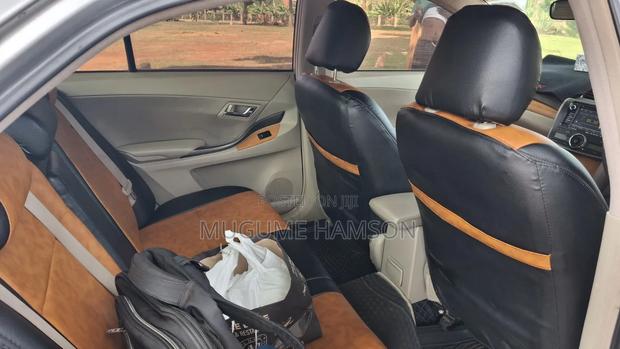 Toyota Premio 2009 Silver