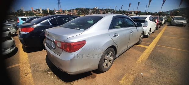 Toyota Mark X 2012 Silver